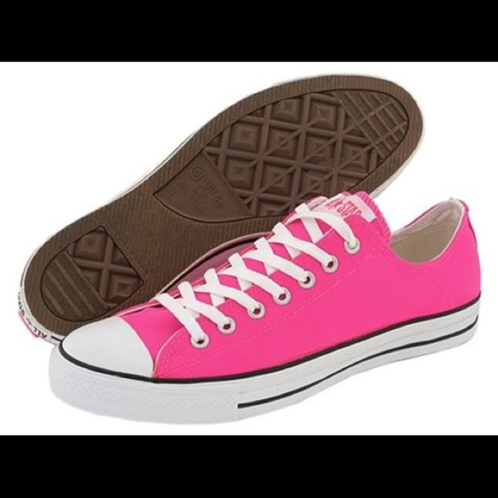 Hot pink converse- SOLD